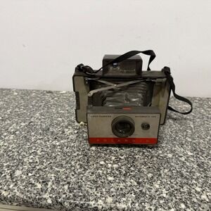 Polaroid Land Camera Automatic 104 Vintage Instant Film Camera